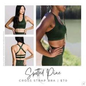 ZYIA Green Cross Strap Sports Bra Moisture-Wicking